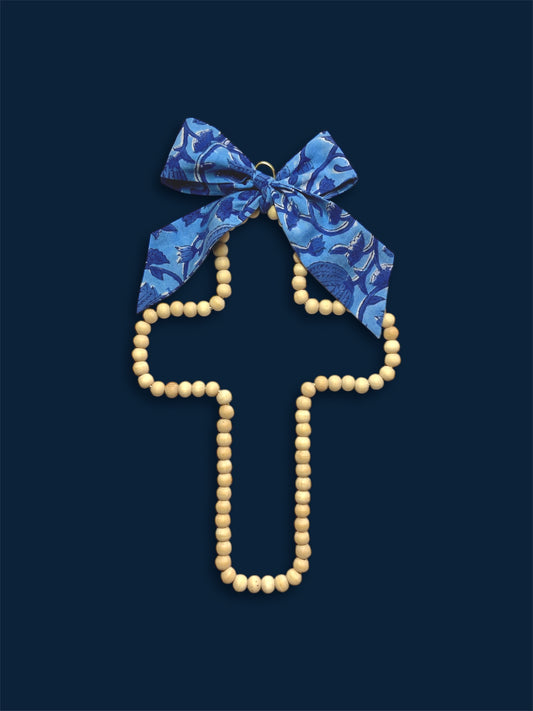 Croix en perles de bois